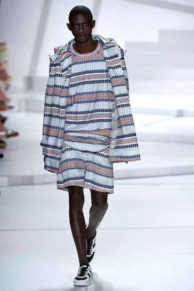 Look 21